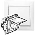 Gniazdo pojedyncze IP44 2P + Z - Legrand Valena